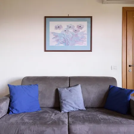 Podere Beci First Floor Апартаменты *