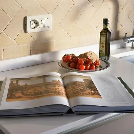 Podere Beci First Floor Апартаменты